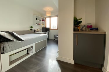 1 bed studio, Green Lanes, Newington Green, London, N169BS - Image 7